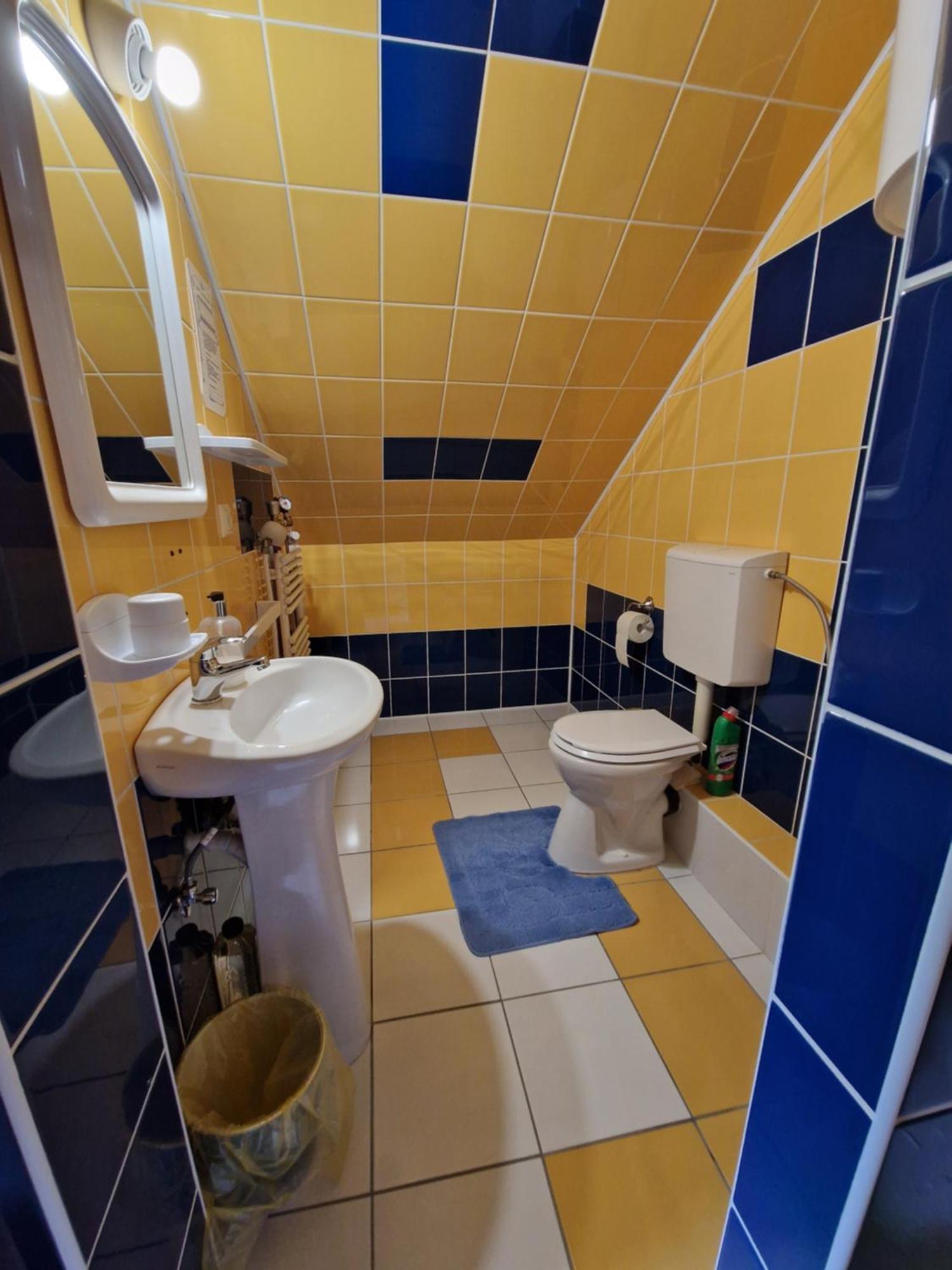 Voro Mold Hotel Гура Хуморулуй Екстериор снимка