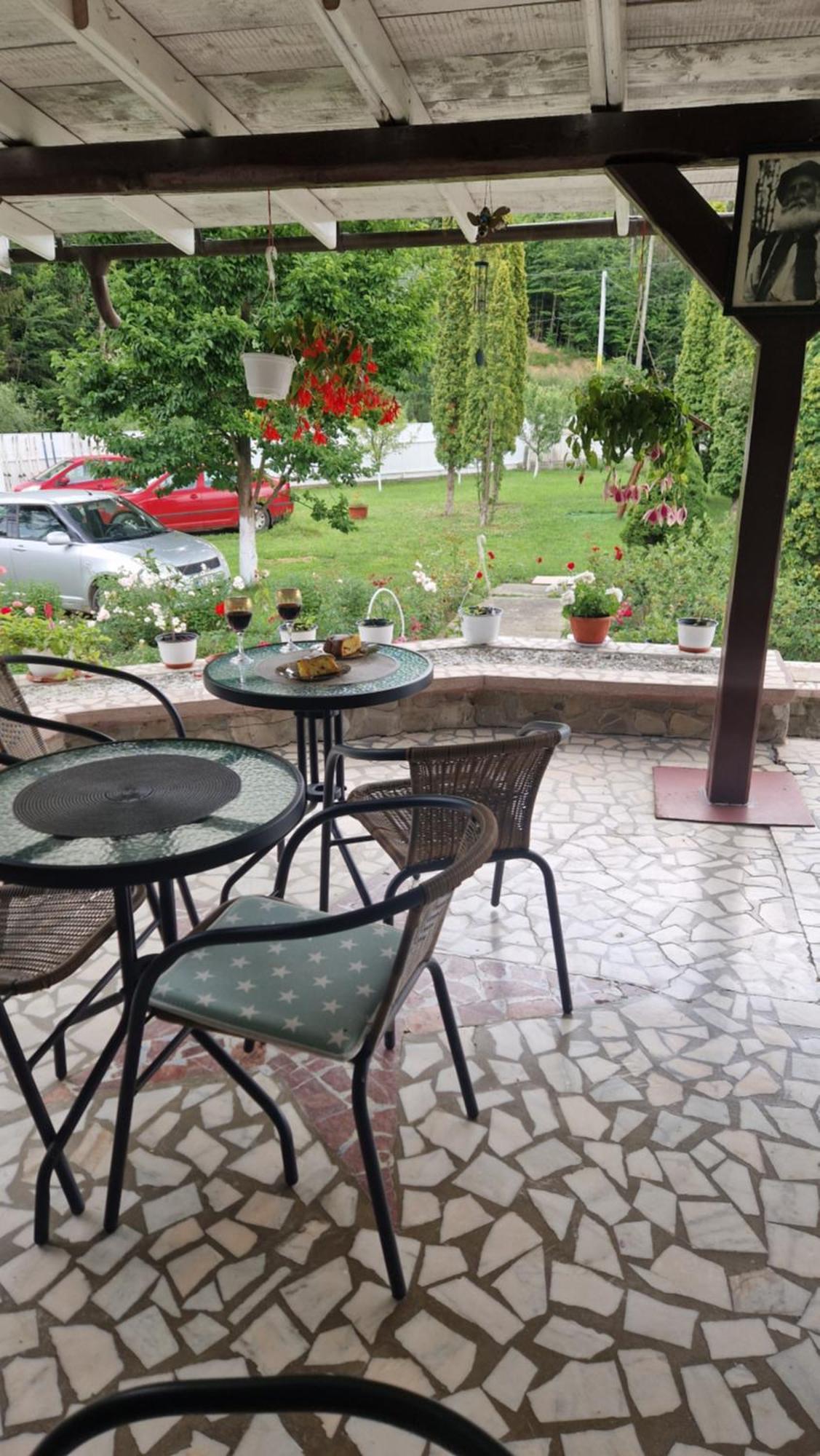 Voro Mold Hotel Гура Хуморулуй Екстериор снимка