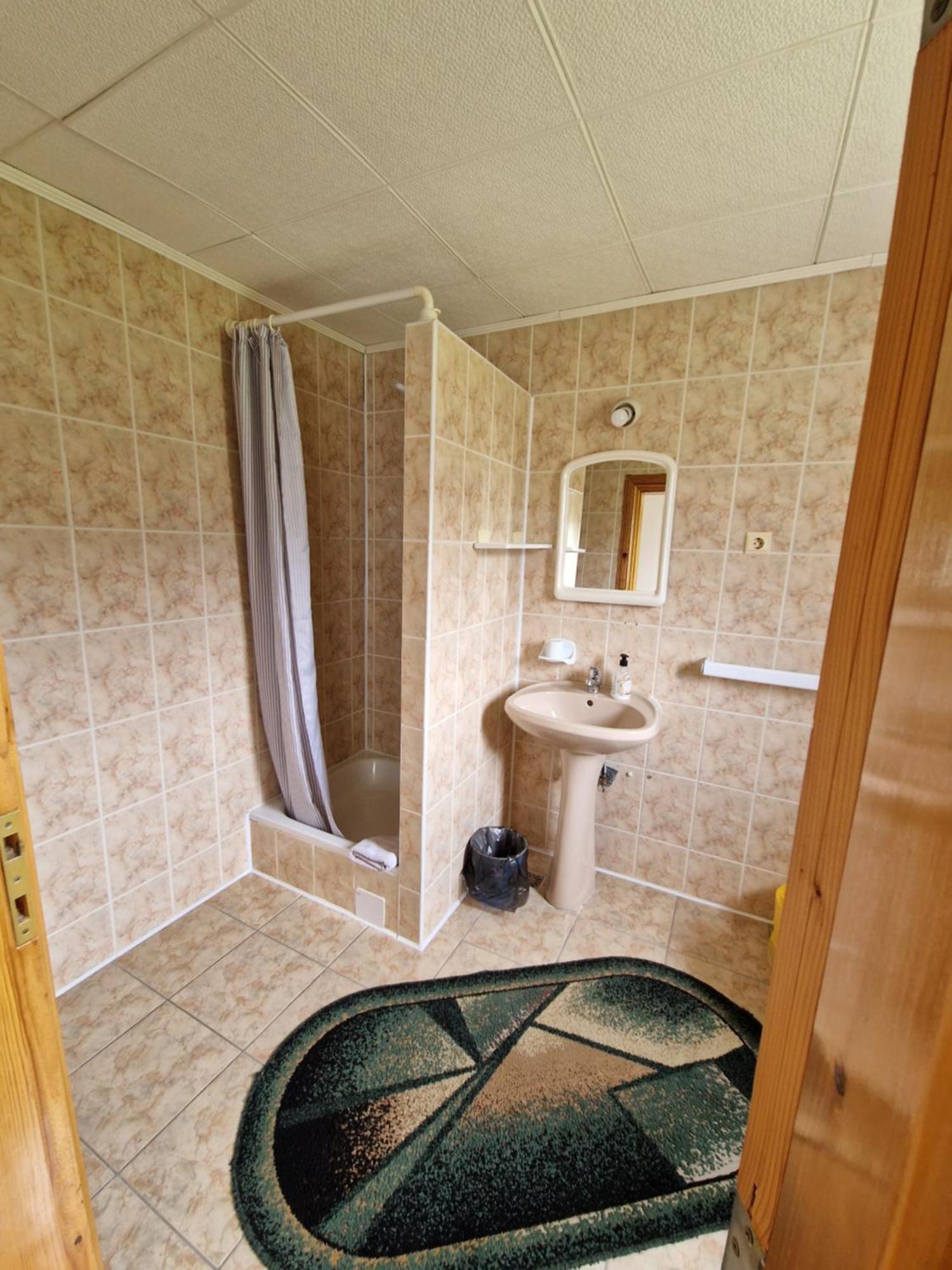 Voro Mold Hotel Гура Хуморулуй Екстериор снимка